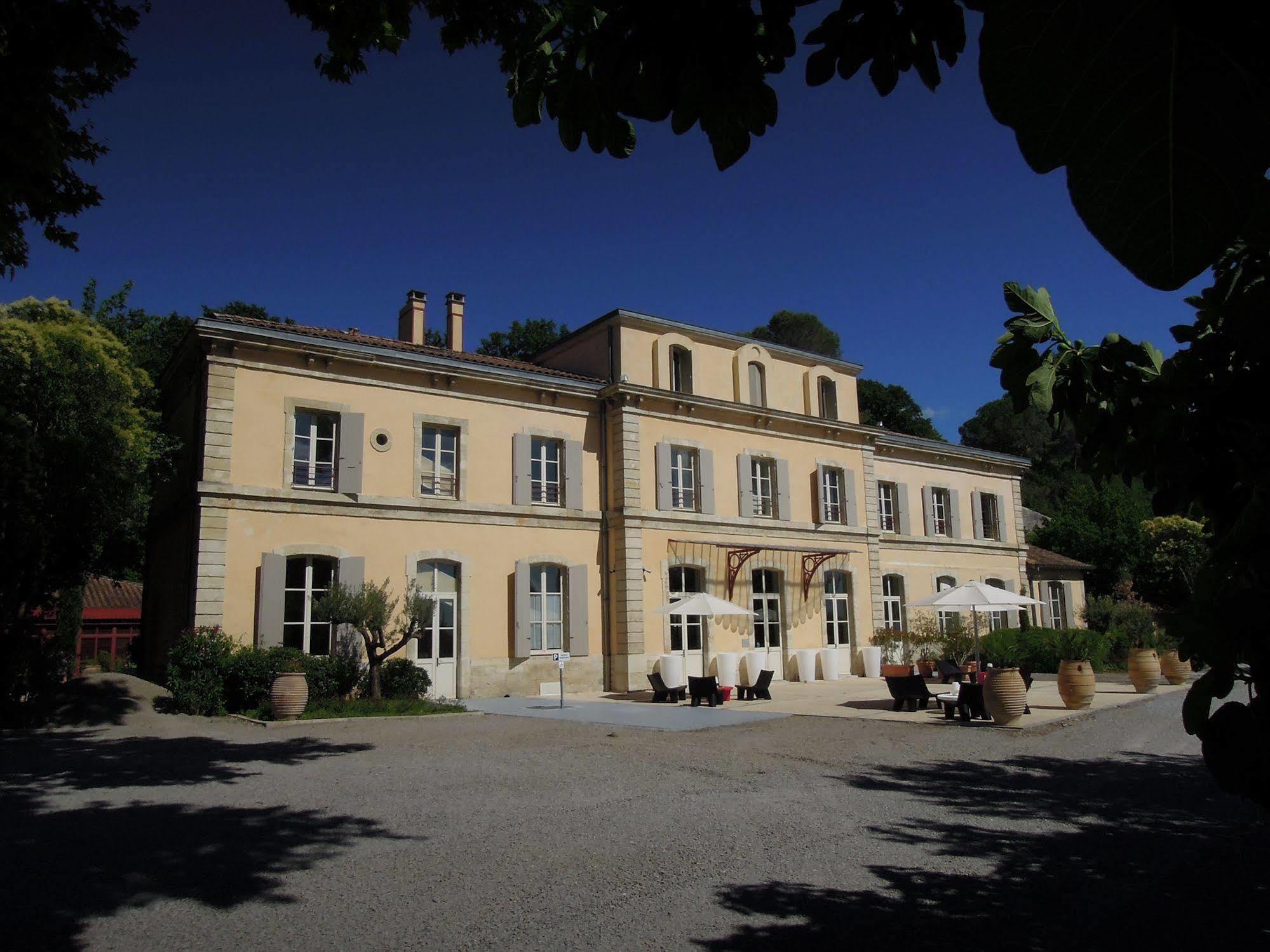 Hotel Estelou Sommières Exterior foto